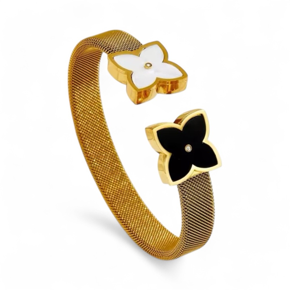 ◾️18K Gold Plated Black & White Clover Bangle